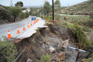 Δήμος Πεντέλης: Έγκαιρη αντιμετώπιση πλημμυρικών φαινομένων - Φωτογραφία 1