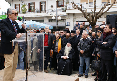 Το Αίγιο μίλησε: Οι σχολές ΑΤΕΙ θα μείνουν εδώ! - Πρωτοφανής λαοθάλασσα στη Νέα Εθνική Οδό - Φωτογραφία 5