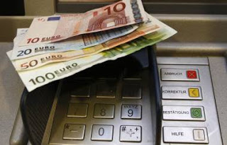 Ποιοι δικαιούνται χαμηλότοκα δάνεια έως 30.000 ευρώ - Φωτογραφία 1