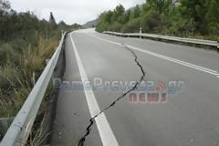 Πρέβεζα: Βυθίζεται ο δρόμος στην ε.ο. Πρέβεζας Ηγουμενίτσας