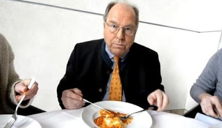 Γερμανός βουλευτής: Να δοθούν στους φτωχούς τα τρόφιμα με κρέας αλόγου - Φωτογραφία 1