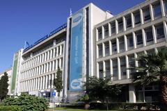 Πάρτι στην ΕΡΤ, ενώ κόβουμε τις συντάξεις των Ελληνοποντίων και των Βορειοηπειρωτών!!!