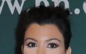 20 beauty looks της Kourtney Kardashian - Φωτογραφία 15