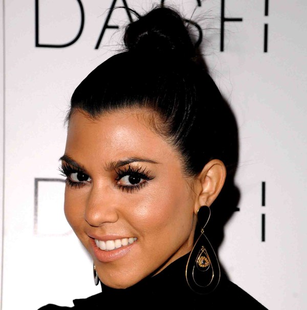 20 beauty looks της Kourtney Kardashian - Φωτογραφία 8