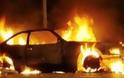 Πάτρα: Στις φλόγες τυλίχθηκε αυτοκίνητο