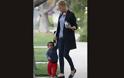 Charlize Theron: Στην παιδική χαρά με τον γιο της, Jackson