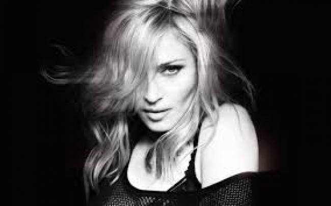 Δεν θα πιστεύεις πόσα χρήματα έβγαλε η Madonna με τον τελευταίο δίσκο - Φωτογραφία 1
