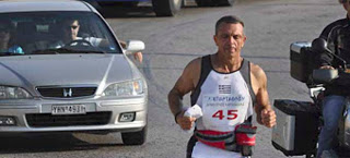 49χρονος νταλικιέρης έρχεται τρέχοντας από Ναύπακτο στην Αθήνα για να σώσει το τοπικό ΤΕΙ - Φωτογραφία 1