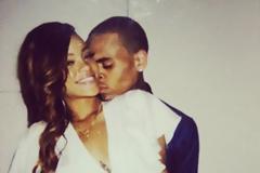 Ο Chris Brown για Rihanna: «Με αγαπά και με έχει συγχωρέσει!»