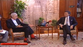 Σοκάρουν τους Τούρκους οι κόκκινες κάλτσες του Μπουτάρη - Φωτογραφία 1