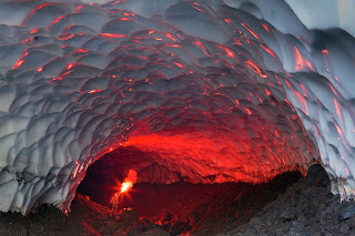 Απίστευτες εικόνες από κρυφή σπηλιά στη Ρωσία! - Φωτογραφία 1