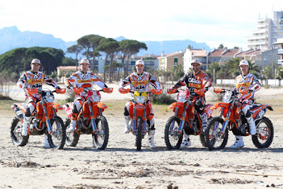 Οι εργοστασιακοί αναβάτες της ομάδας Enduro της KΤΜ είναι Ready To Race το 2013! - Φωτογραφία 1