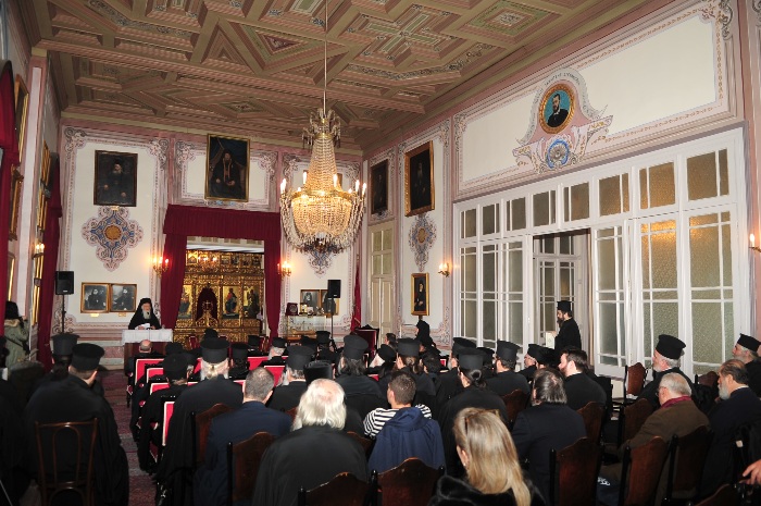 Δάκρυσε ο Πατριάρχης για τη σιωπηλή Σχολή - Φωτογραφία 3