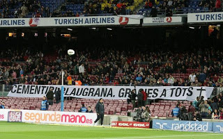 ΟΙ ΟΠΑΔΟΙ ΤΗΣ ΜΠΑΡΤΣΕΛΟΝΑ ΑΝΤΙΔΡΟΥΝ ΚΑΙ ΔΕΙΧΝΟΥΝ ΤΟΝ ΡΟΣΕΛ... ΠΙΝΟΚΙΟ! *PHOTOS* - Φωτογραφία 2