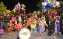 Πρέβεζα: Ξεπέρασε κάθε προηγούμενο η ποδαράτη παρέλαση του Καρναβαλικού Κομιτάτου [video]
