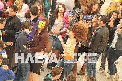 Πύργος: Ξέφρενο Harlem Shake Party . . . - Φωτογραφία 2