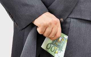 Νέο κρούσμα διαφθοράς: Γυναίκα εισέπραξε 4 εκατ. ευρώ ΦΠΑ, για εξαγωγή κρεμμυδιών - Φωτογραφία 1