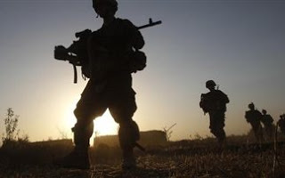 Πολύνεκρη επίθεση «ένστολου» στο Αφγανιστάν - Φωτογραφία 1