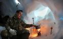 Βρετανοί κομάντο εκπαιδεύονται σε ακραίες θερμοκρασίες - Φωτογραφία 2