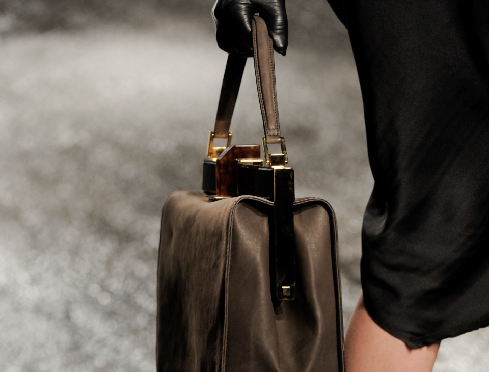 Fashion trend: Retro τσάντα - Φωτογραφία 1