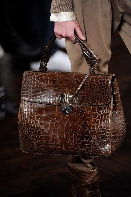 Fashion trend: Retro τσάντα - Φωτογραφία 11