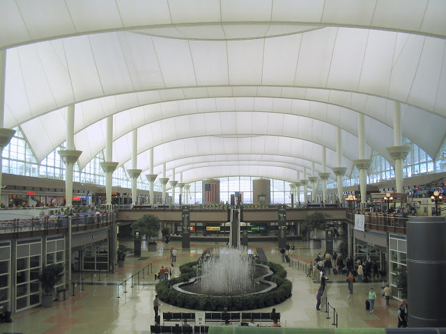 Αεροδρόμιο DENVER. Το πιό τρομακτικό αεροδρόμιο στον κόσμο!(βιντεο) - Φωτογραφία 6