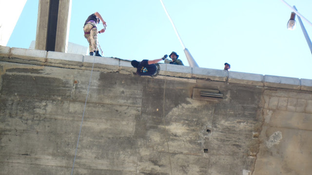 Άσκηση Μονάδας Εφέδρων Καταδρομών Μ.Ε.Κ. στην Υψηλή γέφυρα της Χαλκίδας - Φωτογραφία 28