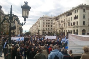 Συγκέντρωση διαμαρτυρίας απόστρατων στρατιωτικών στη Θεσσαλονίκη [video] - Φωτογραφία 4