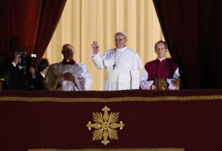 Τα είπαν στο τηλέφωνο ο νέος πάπας με τον επίτιμο ποντίφικα - Φωτογραφία 1