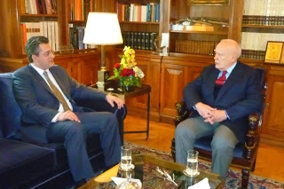 Συνάντηση του περιφερειάρχη κεντρικής Μακεδονίας Α Τζιτζικώστα με τον πρόεδρο της δημοκρατίας Κ. Παπούλια - Φωτογραφία 1