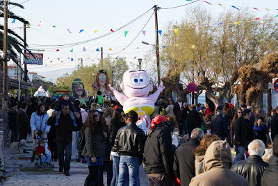 Xαμός στο Καρναβάλι Αιγιαλείας 2013 - Γέμισαν χαρά Ακράτα και Αιγείρα! - Φωτογραφία 3
