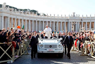 Σε επιφυλακή ο «στρατός» του Πάπα Φραγκίσκου - Φωτογραφία 1