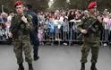 Θέλουν να βγάλουν στρατό και την 25η Μαρτίου στην Αθήνα! Αρνήθηκε η Αστυνομία
