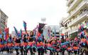Πάτρα: Το σαμποτάζ του Πατρινού Kαρναβαλιού - Kατάβρεχαν από το μπαλκόνι τα μέλη των πληρωμάτων! - Δείτε το video