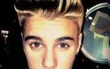 Ο Bieber ξύρισε το... ανύπαρκτο μουστάκι του - Φωτογραφία 2