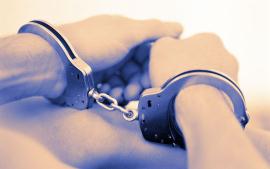 Σύλληψη Ρουμάνου ως υπόπτου για εμπρησμό αυτοκινήτου - Φωτογραφία 1