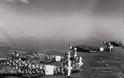 20 Μαρτίου 1943 - Οι Ιταλοί βομβαρδίζουν το Παλιό Κωσταράζι - Φωτογραφία 1