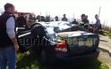 Τραγωδία στο Αγρίνιο: Νεκρός οδηγός του αυτοκινήτου που έπεσε σε αυλάκι - Φωτογραφία 3