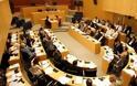 Έτοιμα τα νέα νομοσχέδια της Κύπρου για να μην χρεοκοπήσει η χώρα - Για τη Λαϊκή προβλέπουν εξυγίανση αλλά με εκποίηση περιουσιών των πολιτών