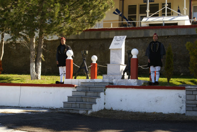 Καστοριά: Παρέλαβε ο νέος Διοικητής Ταξίαρχος Γρηγόριος Γρηγοριάδης της 15ης Ταξιαρχίας (φωτορεπορτάζ) - Φωτογραφία 18