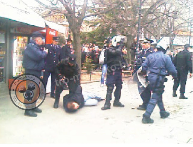 Φωτογραφίες από αναγνώστη για σοβαρό επεισόδιο σήμερα στην παρέλαση της Κοζάνης - Φωτογραφία 9