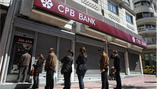 Πήραν εκατοντάδες εκατομμύρια ευρώ όσο ήταν κλειστές οι τράπεζες στην Κύπρο! - Φωτογραφία 1
