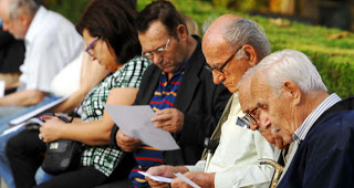 Έλληνες οι περισσότεροι ηλικιωμένοι εκτός εργασίας μετά από Γερμανία, Ιταλία - Φωτογραφία 1