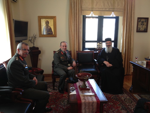 Εθιμοτυπική επίσκεψη του Διοικητή Δ'ΣΣ στον Μητροπολίτη Αλεξανδρουπόλεως - Φωτογραφία 2