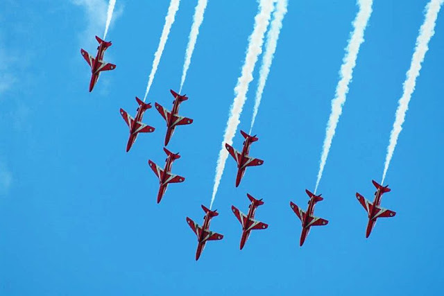 Εκπαίδευση του Ακροβατικού Σμήνους Red Arrows στην 117 ΠΜ - Φωτογραφία 2