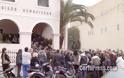 Απίστευτες σκηνές στο ΙΚΑ Κέρκυρας (video) - Φωτογραφία 1