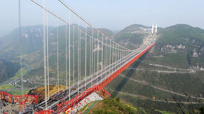 ΚΙΝΑ Δείτε τη μεγαλύτερη κρεμαστή γέφυρα στον κόσμο! - Φωτογραφία 3