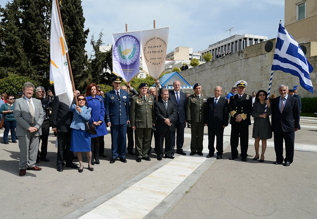 ΠΑΡΟΥΣΙΑ ΑΡΧΗΓΟΥ ΓΕΕΘΑ ΣΤΗΝ ΔΟΞΟΛΟΓΙΑ ΓΙΑ ΤΗΝ ΕΘΝΙΚΗ ΕΠΕΤΕΙΟ ΕΝΑΡΞΗΣ ΤΟΥ ΚΥΠΡΙΑΚΟΥ ΑΠΕΛΕΥΘΕΡΩΤΙΚΟΥ ΑΓΩΝΑ - Φωτογραφία 5