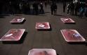 Ανθρώπινο κρέας στα Super Market [To φωτορεπορτάζ αφορά κίνηση ακτιβιστών - Οι φωτογραφίες σοκάρουν] - Φωτογραφία 1