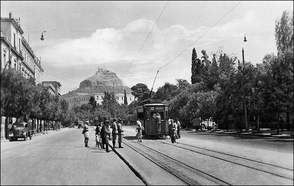 Μια βόλτα στην Αθήνα του 19ου αιώνα! - Φωτογραφία 12